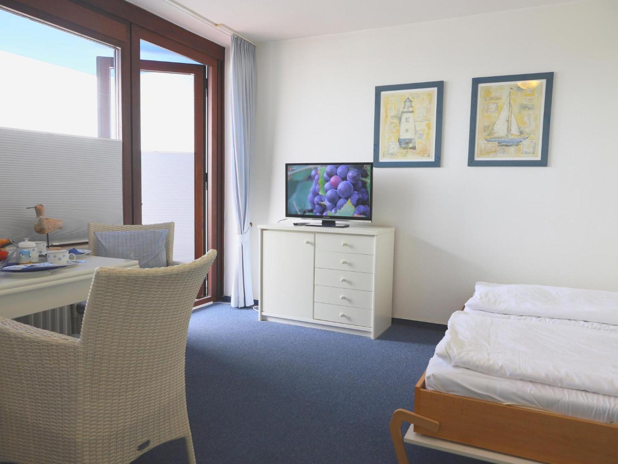 Strandnahe Ferienwohnung, Zentral Gelegen, Ost-Balkon, Andreas Dirks-Str. 2 Вестерланд Экстерьер фото